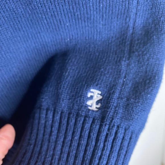 Bundle Deal! Young Mens/Boys pullover sweater bundle - Picture 9 of 12